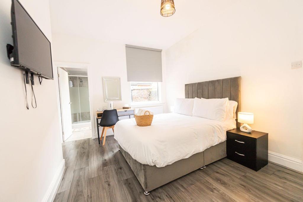 Room In Anfield Liverpool Buitenkant foto